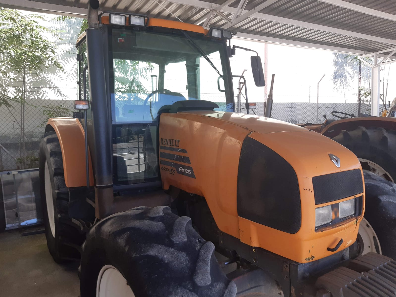 TRACTOR AREX 620 RX