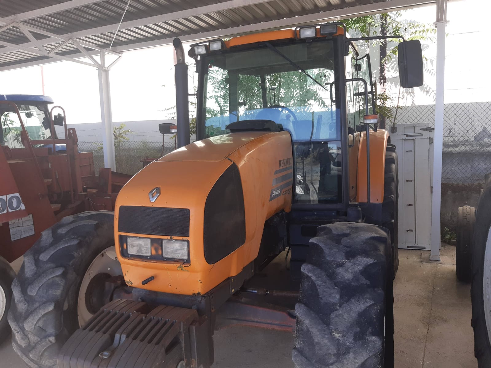 TRACTOR AREX 620 RX